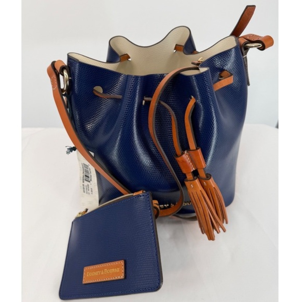 Dooney & Bourke Serena Drawstring Crossbody Blue Lizard Embossed Leather 104-29 - Picture 3 of 16